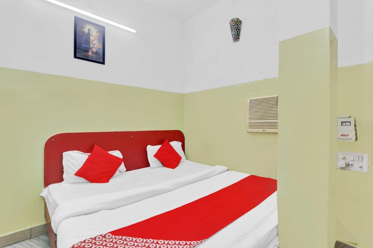 Oyo 82407 K Shree Guest House Varanasi Exterior foto